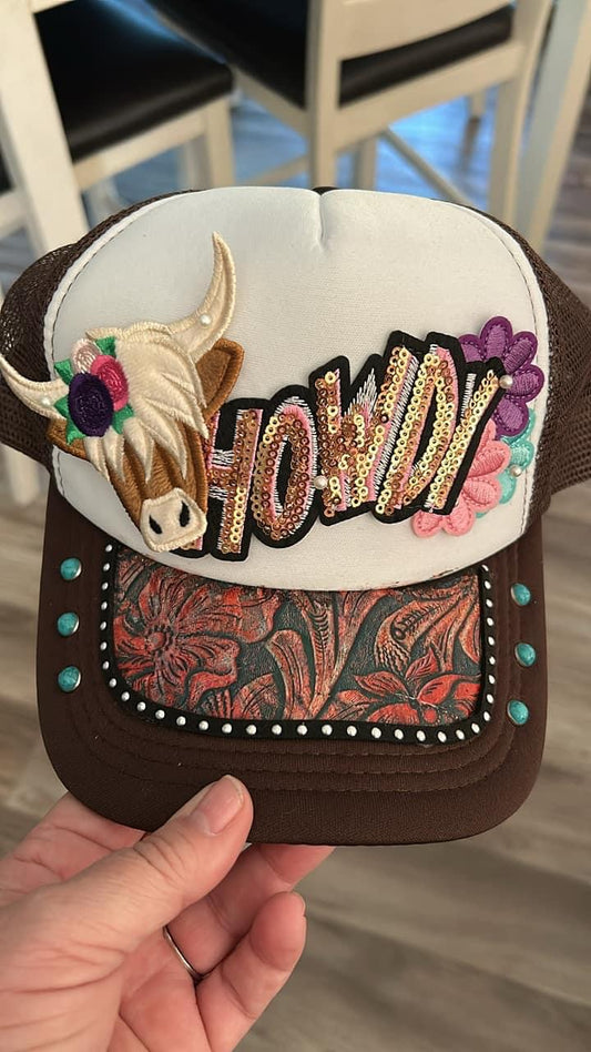 Howdy trucker Hat